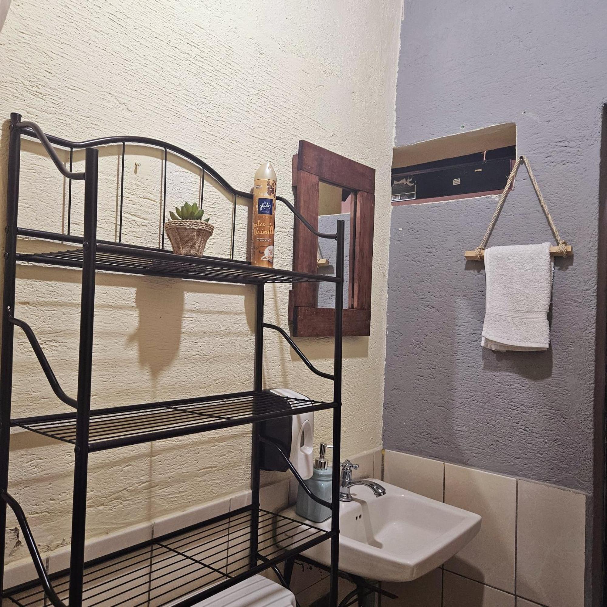 מלון אנטיגואה גואטמלה Cermeno'S House מראה חיצוני תמונה